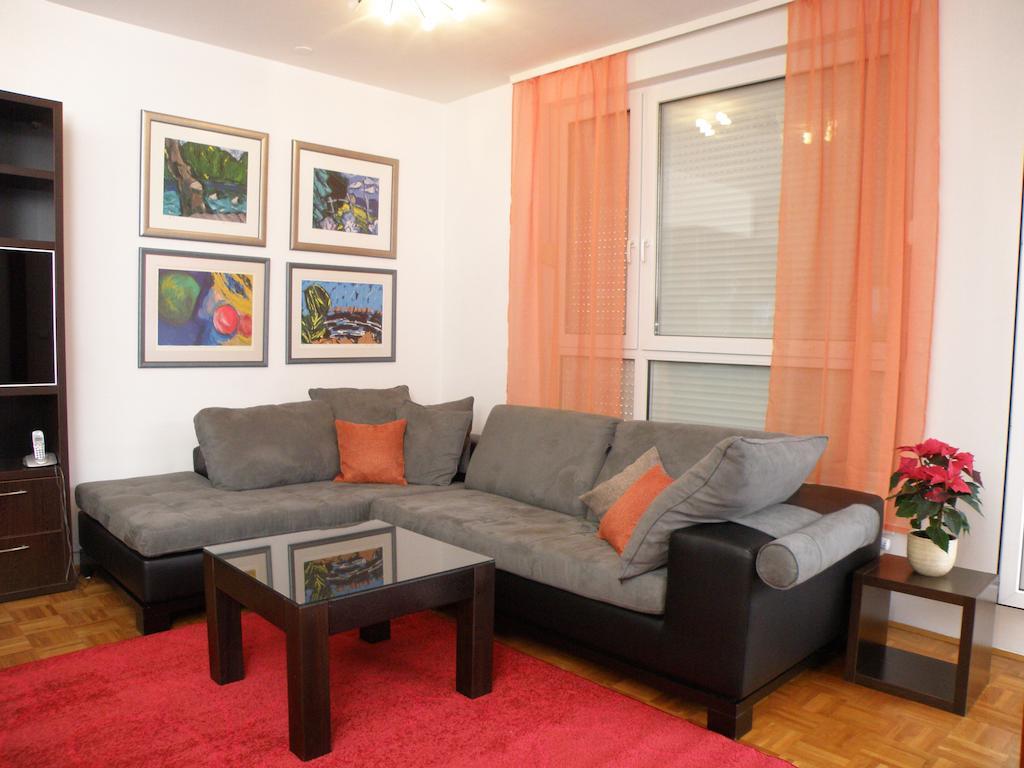 Prestige Apartman Zagreb Room photo